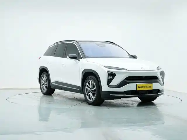 Фото 3 - NIO ES6