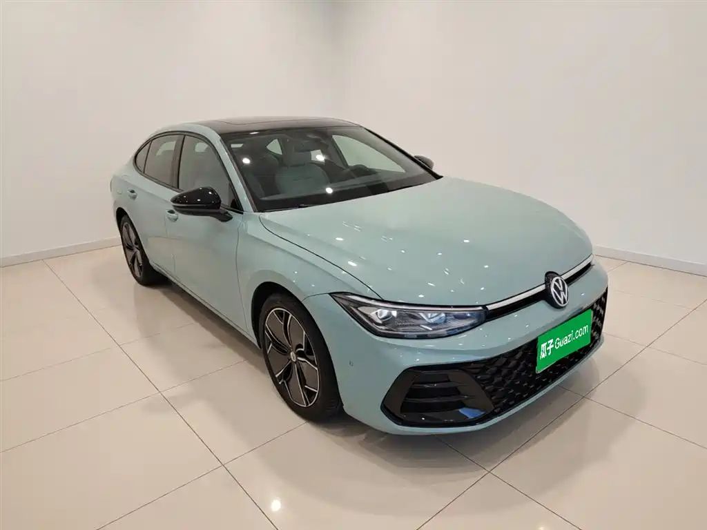 Volkswagen Passat 2025 Model Pro 380TSI Starlight Dragon Premium Edition фото 4