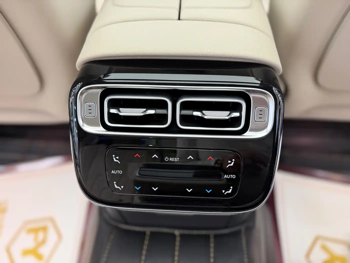 Mercedes-Benz S-Class 2023 Model S 400 L Luxury Edition фото 11