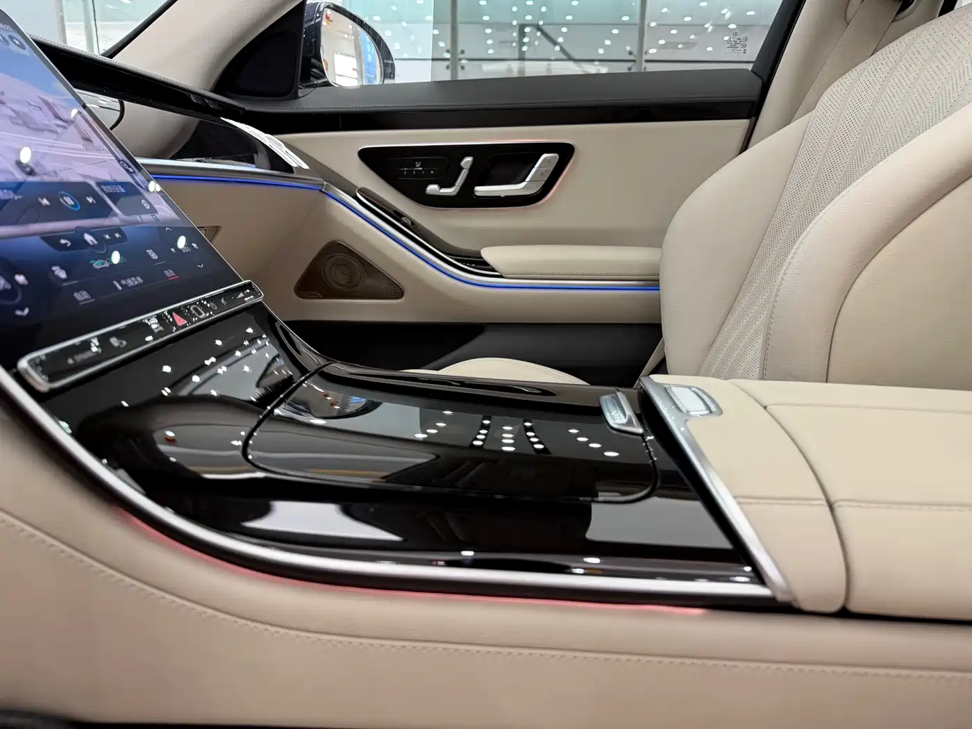 Mercedes-Benz S-Class 2023 Model S 400 L Luxury Edition фото 17