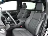 Фото 16 - Toyota Vellfire
