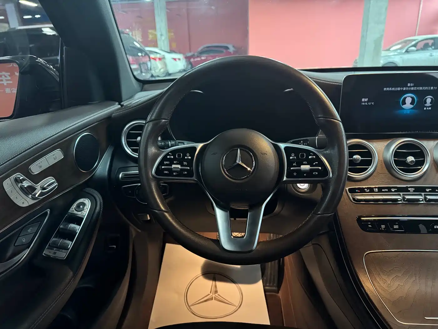 Mercedes-Benz GLC 2022 Facelift GLC 300 L 4MATIC Dynamic Collector's Edition фото 18