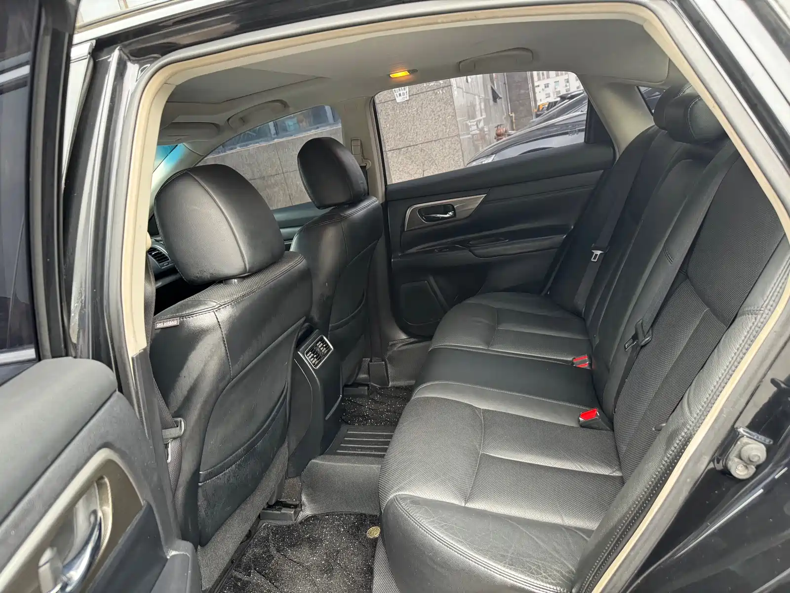 Photo 10 - Nissan Teana