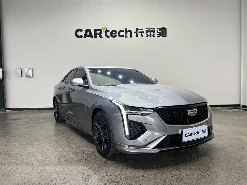 CADILLAC CT4