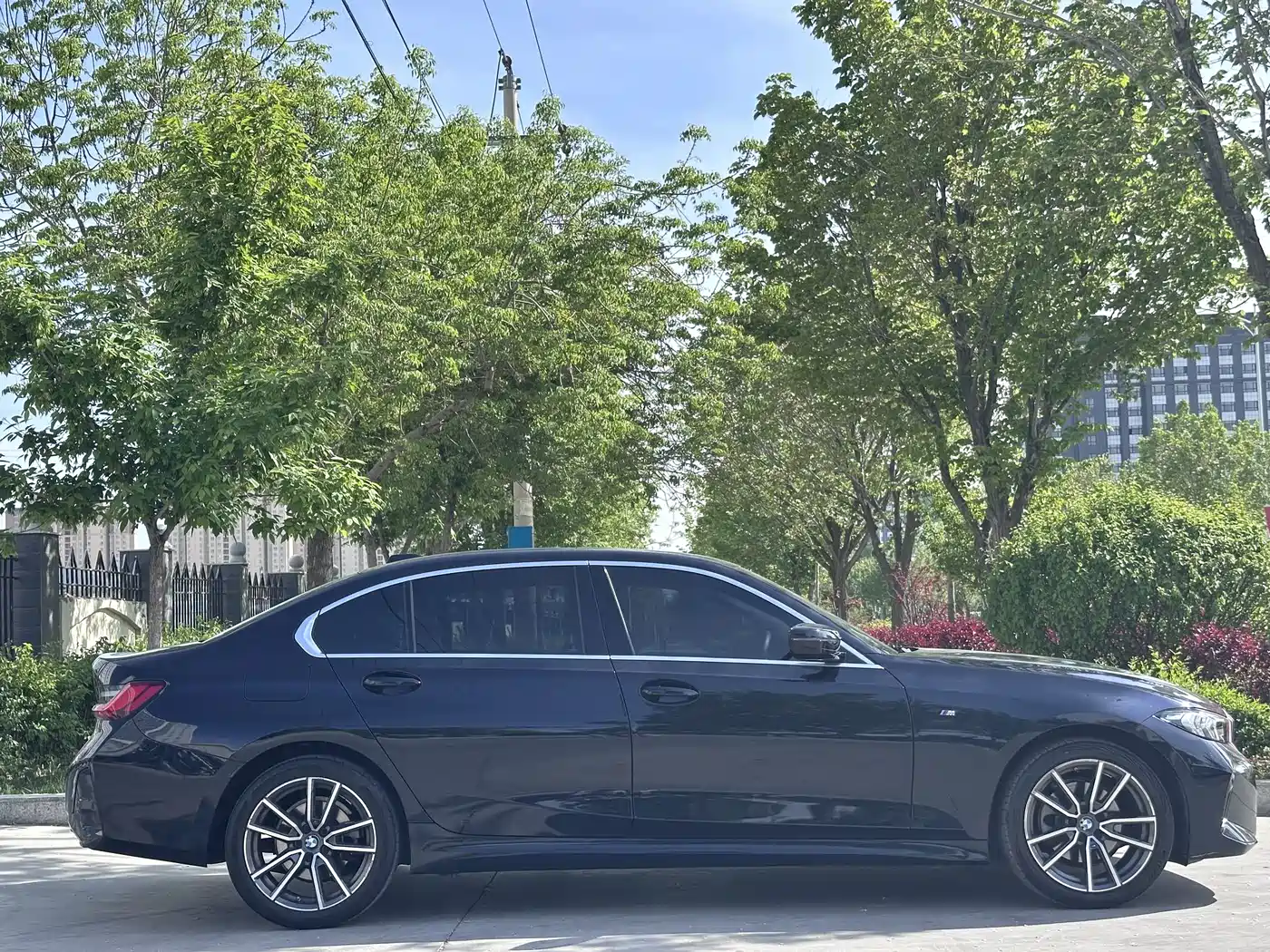BMW 3 Series 2023 320Li M Sport Package фото 13