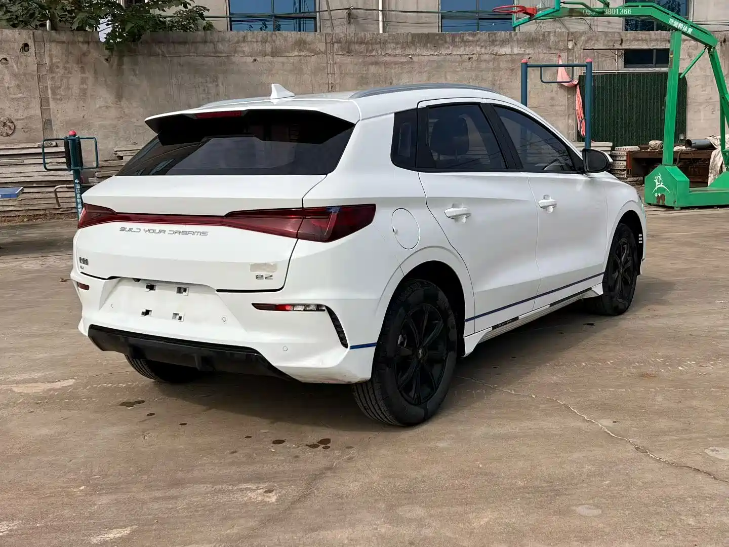 Фото 4 - BYD e2