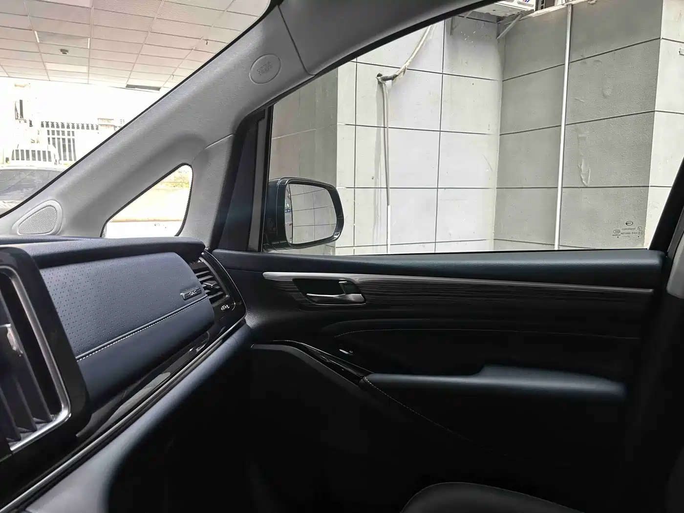 GAC Trumpchi Trumpchi M8 2021 Leading Show Series 390T Prestige Edition фото 19