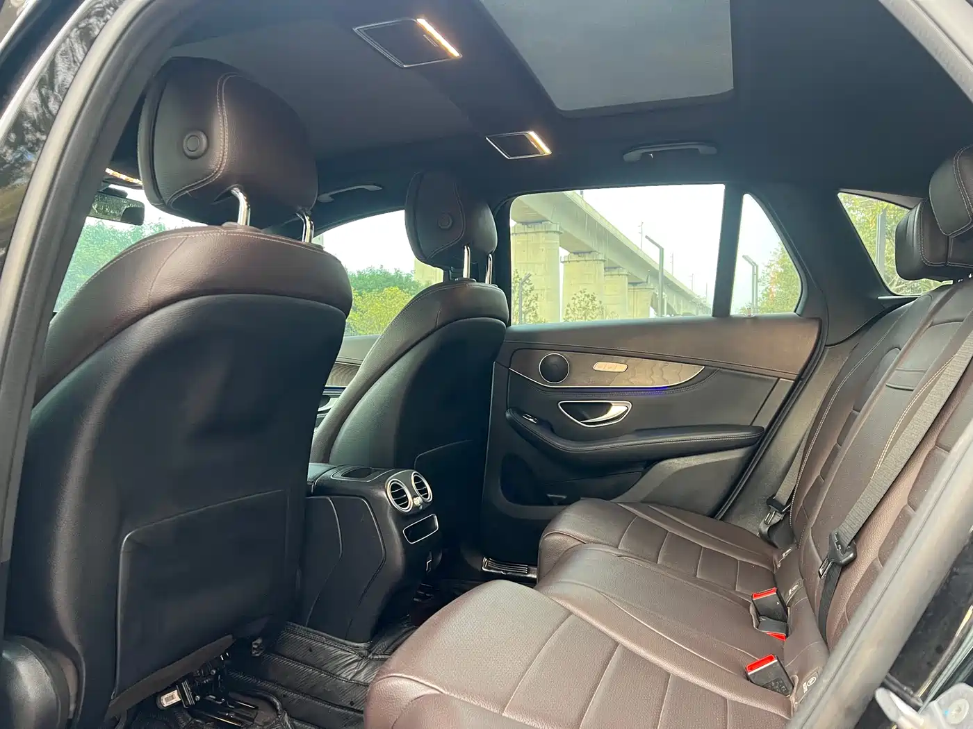 Mercedes-Benz GLC 2020 GLC 260 L 4MATIC Luxury фото 6