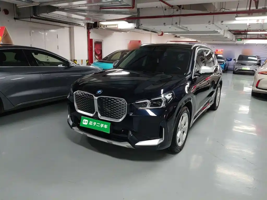 BMW iX1 2023 eDrive25L X Design Package