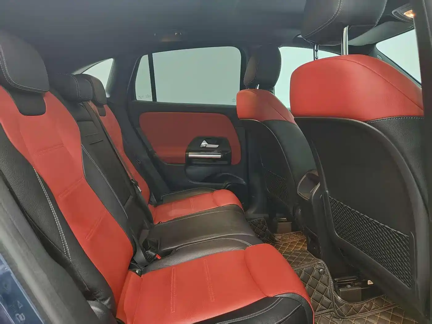 Mercedes-Benz GLA AMG 2021 AMG GLA 35 4MATIC фото 15