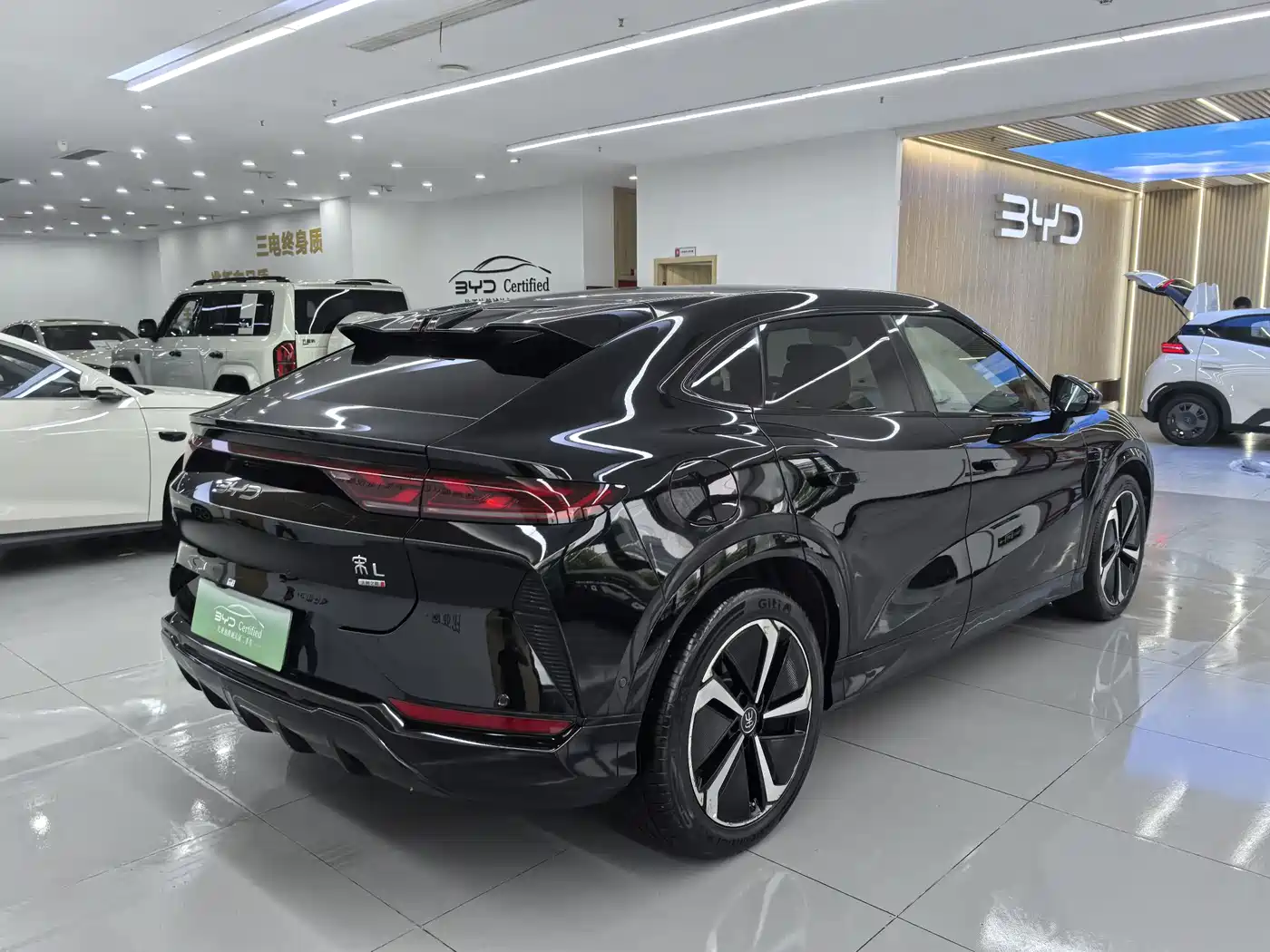 BYD Song L EV 2025 Smart Driving Edition 662km Lidar Excellence фото 4