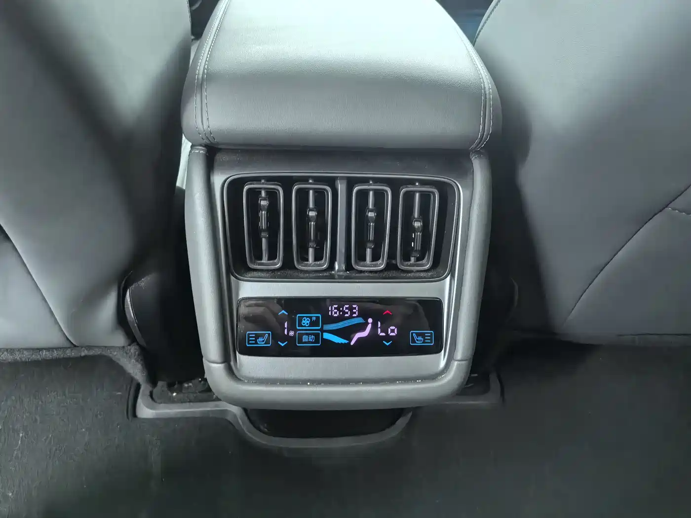 BYD Song L EV 2025 Smart Driving Edition 662km Lidar Excellence фото 18