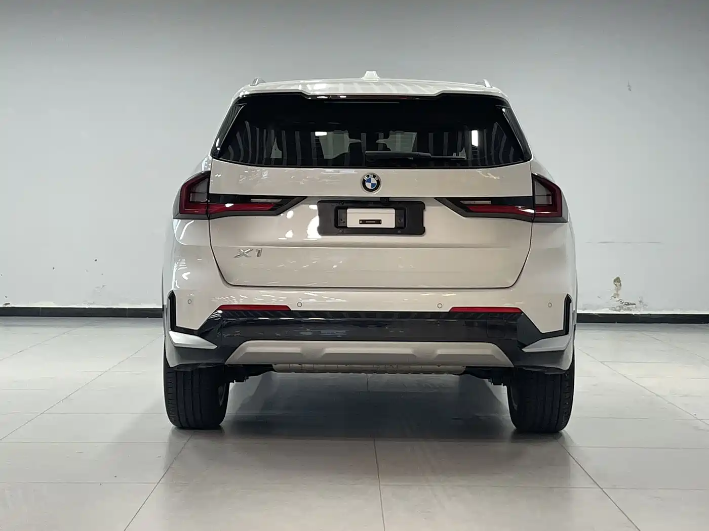 BMW X1 2023 sDrive20Li X Design Package фото 6