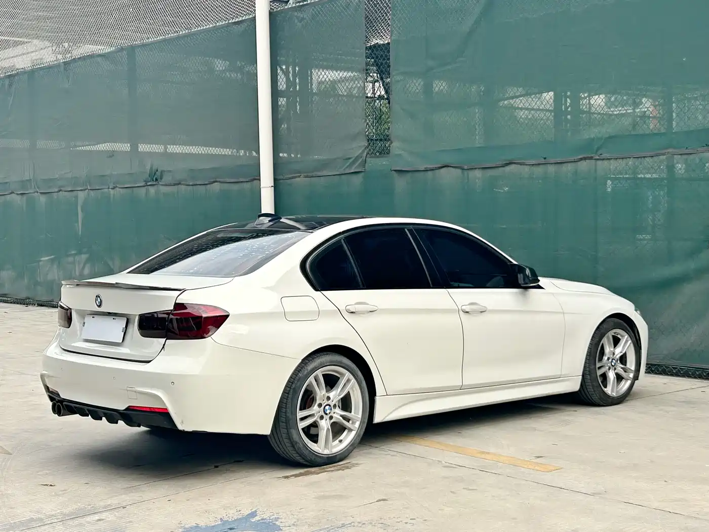 BMW 3 Series 2019 320i M Sport Package фото 9