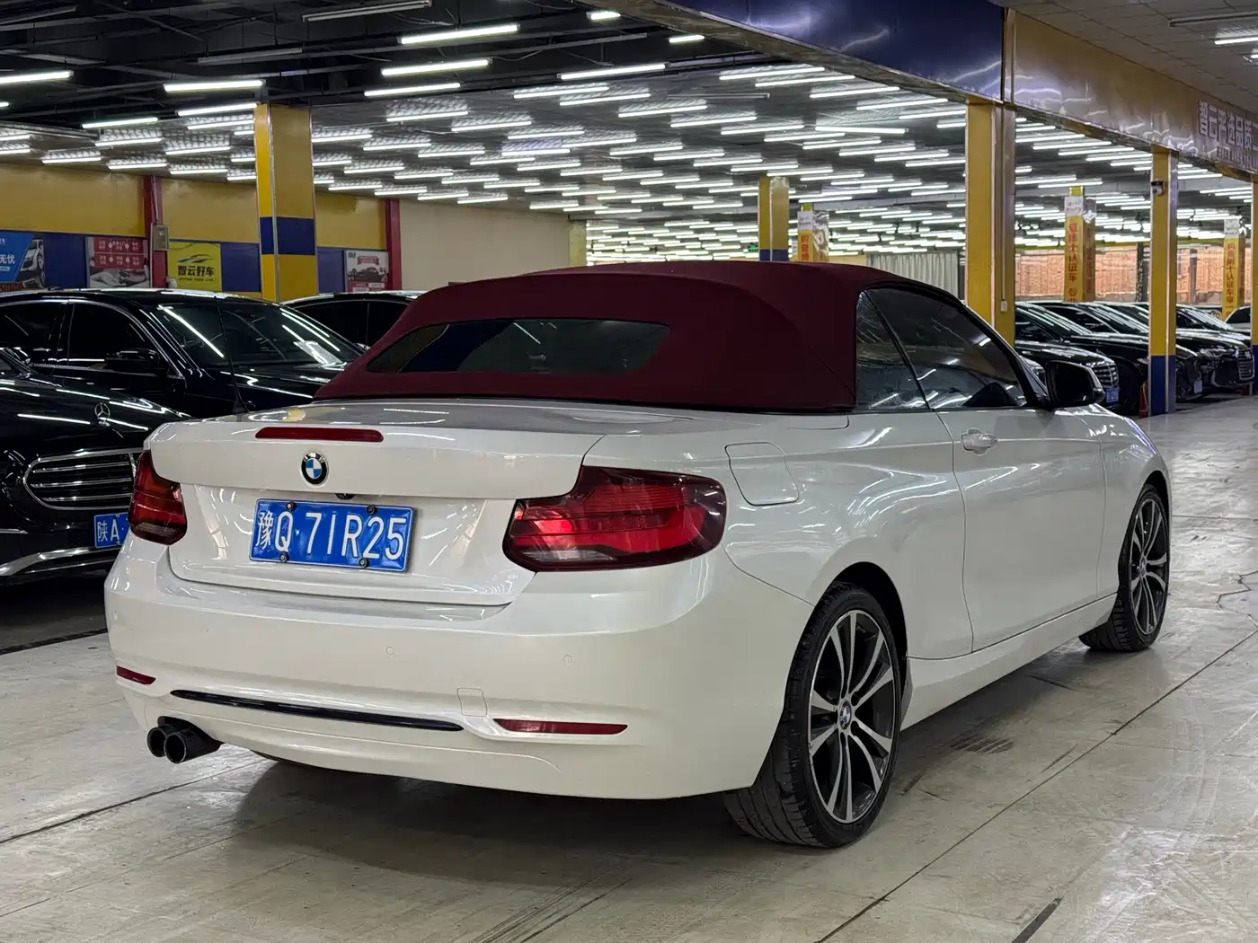 BMW 2 Series (Import) 2019 225i Convertible Coupe Sport Design Package фото 9
