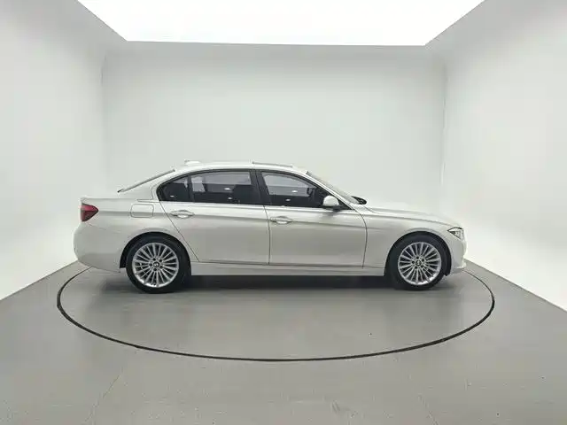 BMW 3 Series 2018 320Li Fashion Style фото 7
