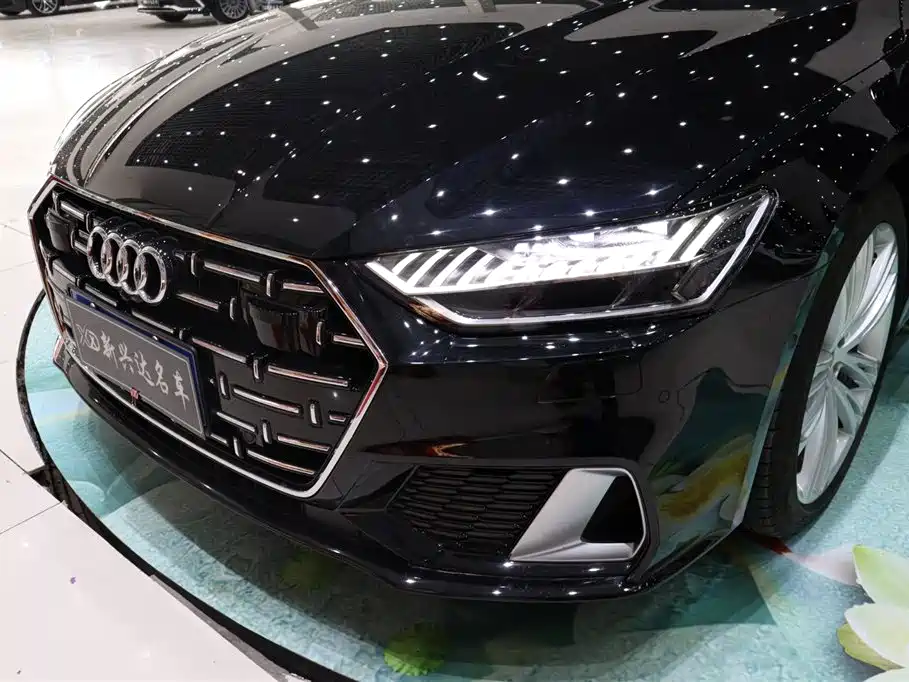 Audi A7L 2024 45 TFSI quattro Premium Luxury фото 26