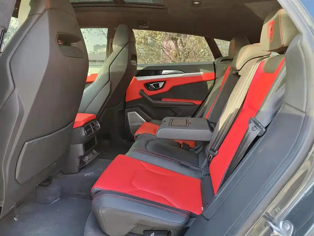 Lamborghini Urus 2018 4.0T V8 фото 9