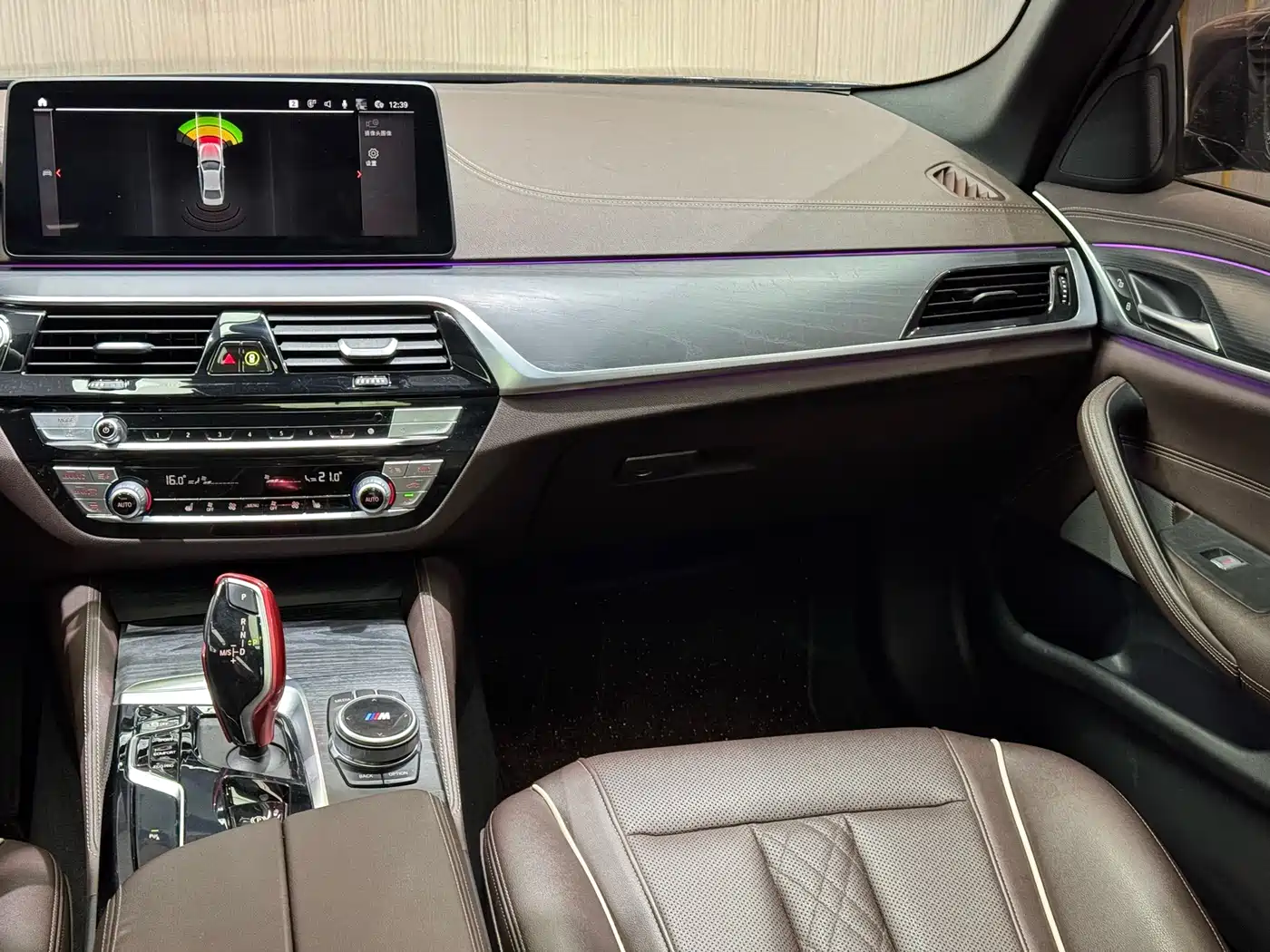 BMW 5 Series 2022 Model Second Facelift 530Li Leading M Sport Package фото 14