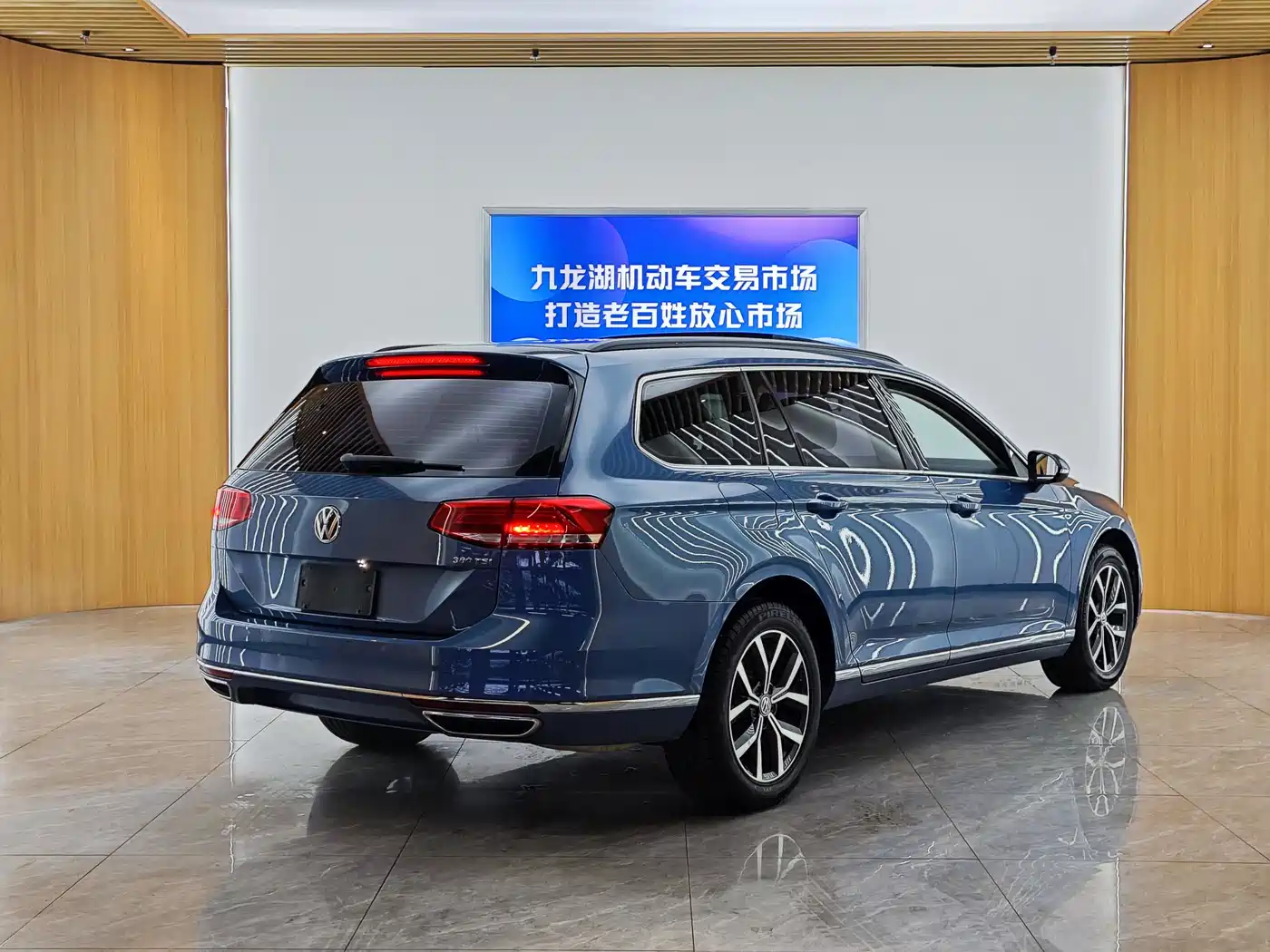 Volkswagen Weilan 2017 380TSI 2WD Comfort Edition фото 5