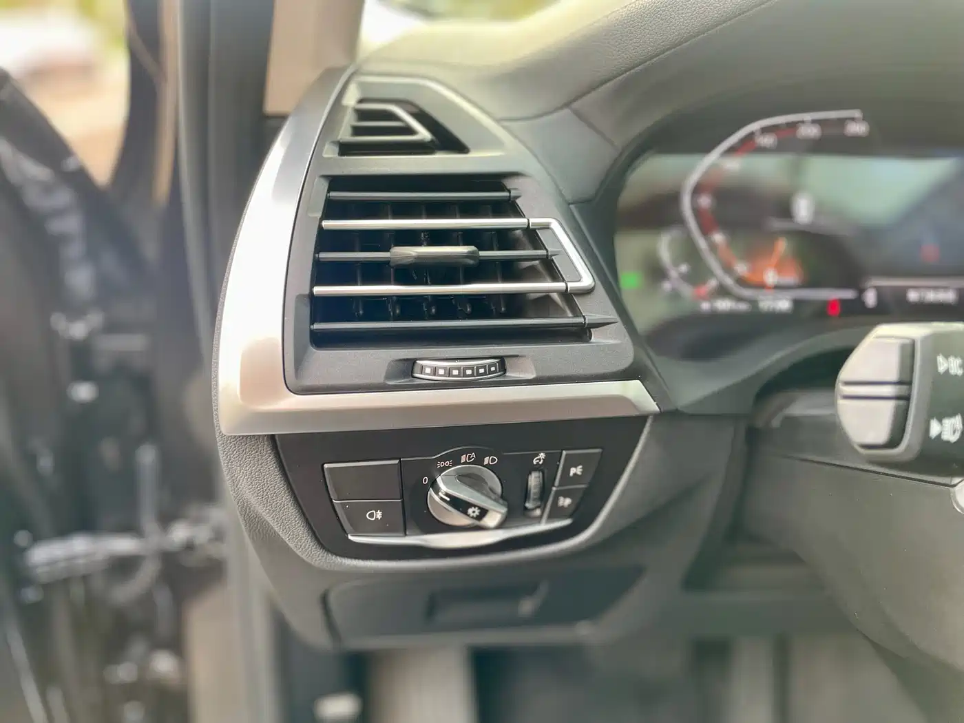BMW X3 2022 xDrive30i Leading M Night Package фото 17
