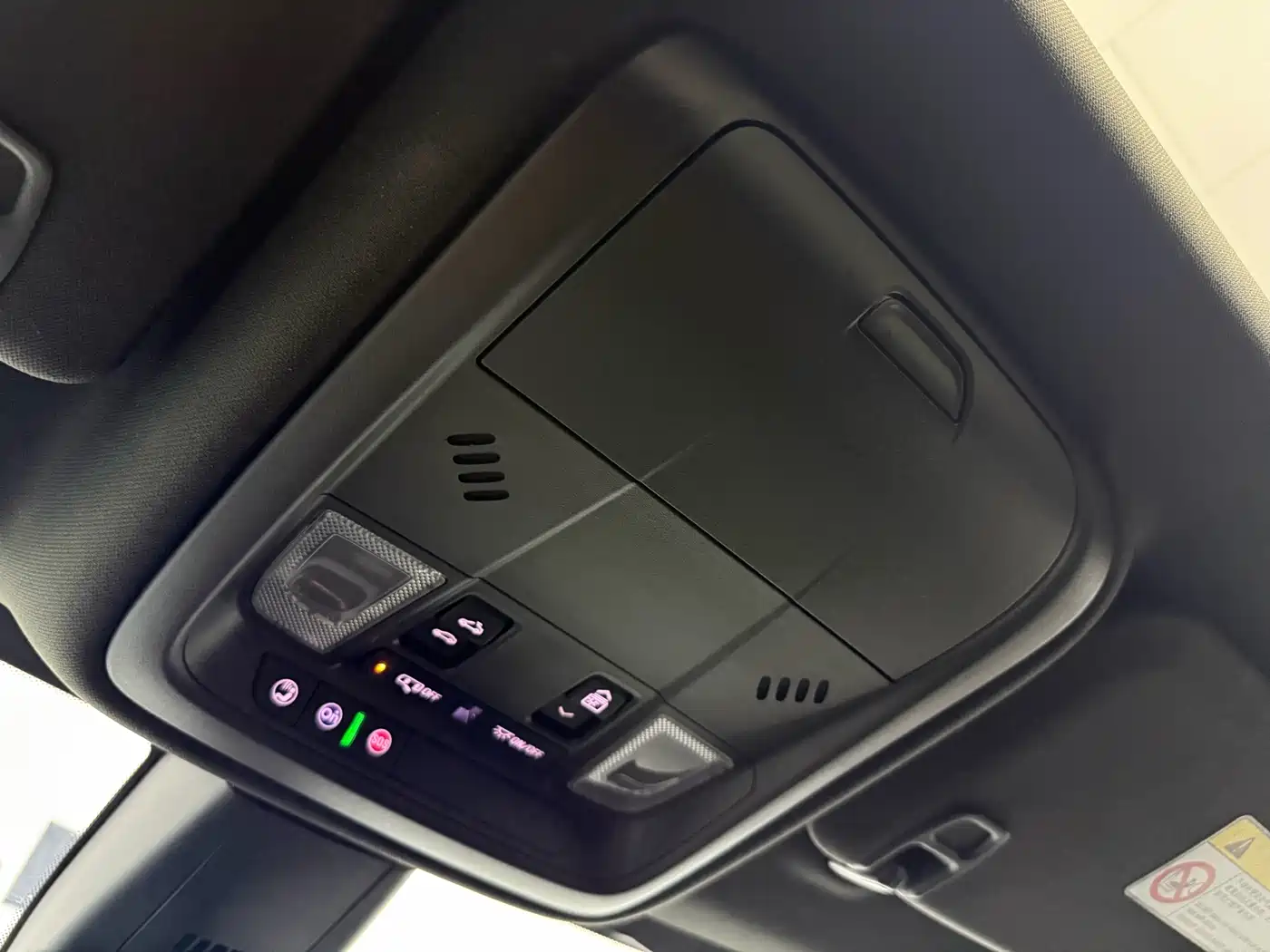 Cadillac XT5 2020 Facelift 28T Luxury Model фото 8