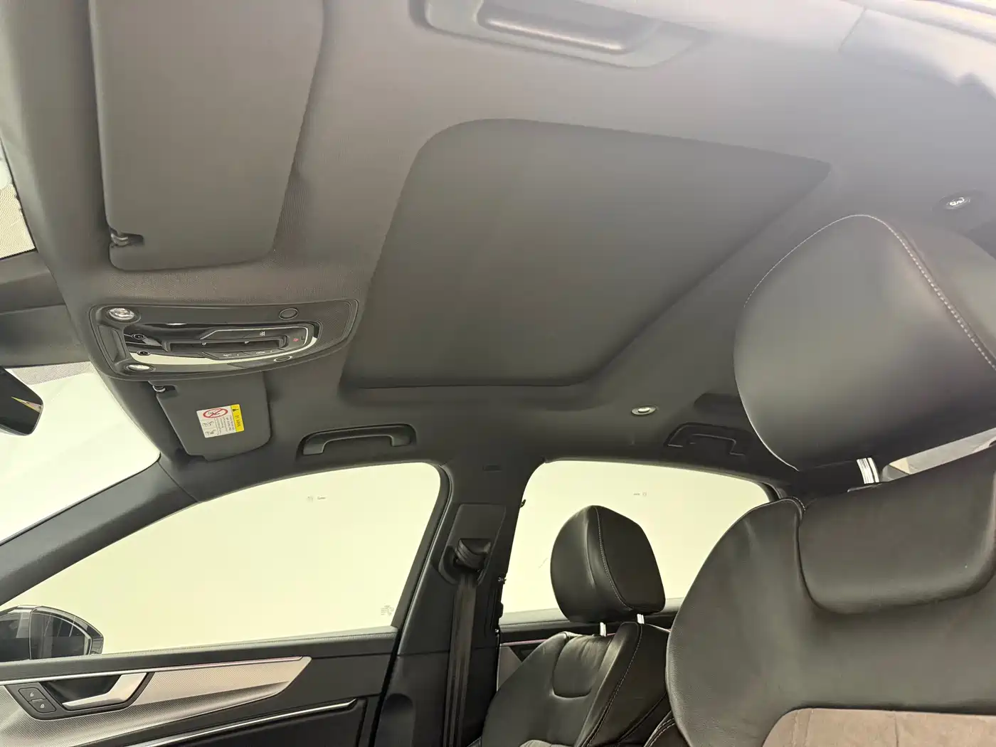 Audi A6L New Energy 2020 55 TFSI e quattro фото 15