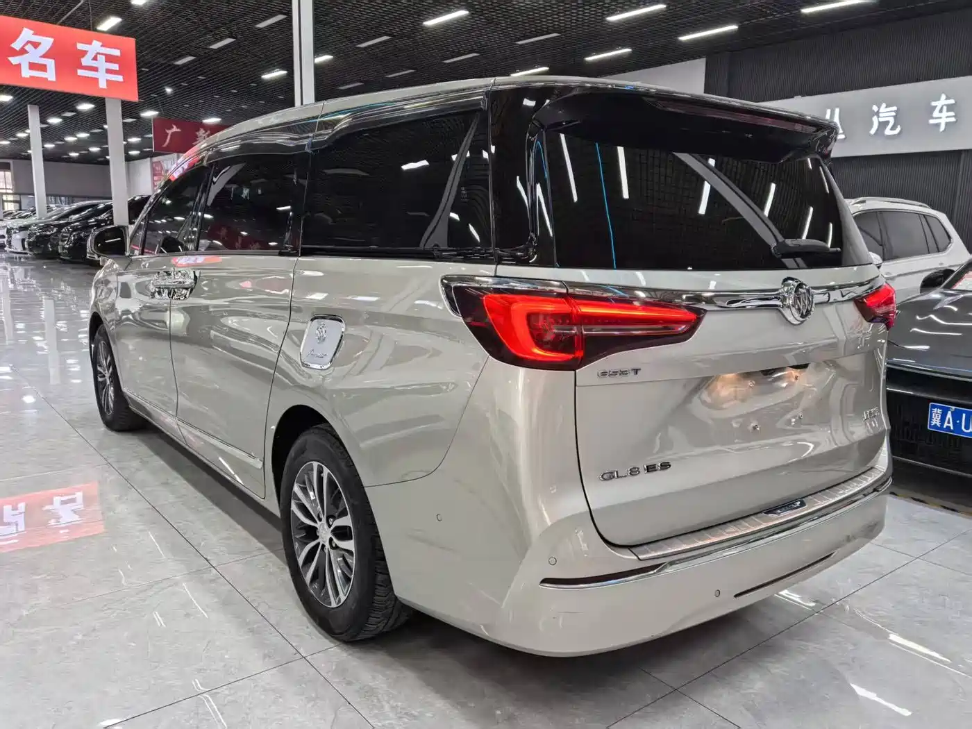 Buick GL8 2022 ES Landmark 653T Premium фото 7