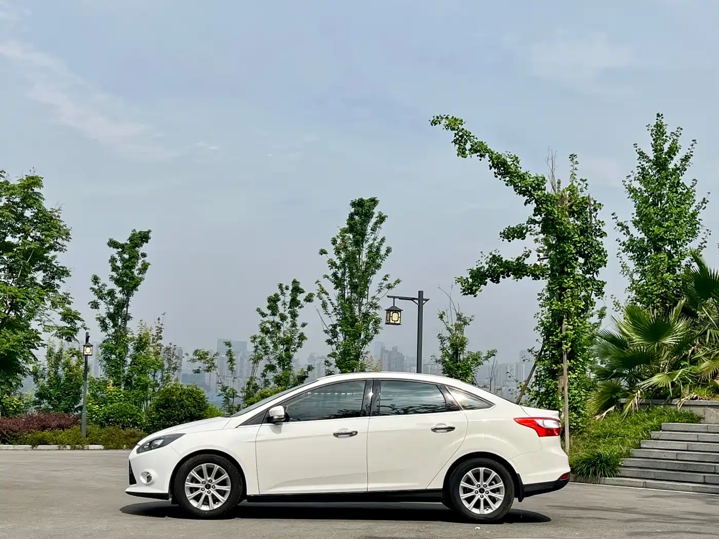 Photo 32 - Ford Focus