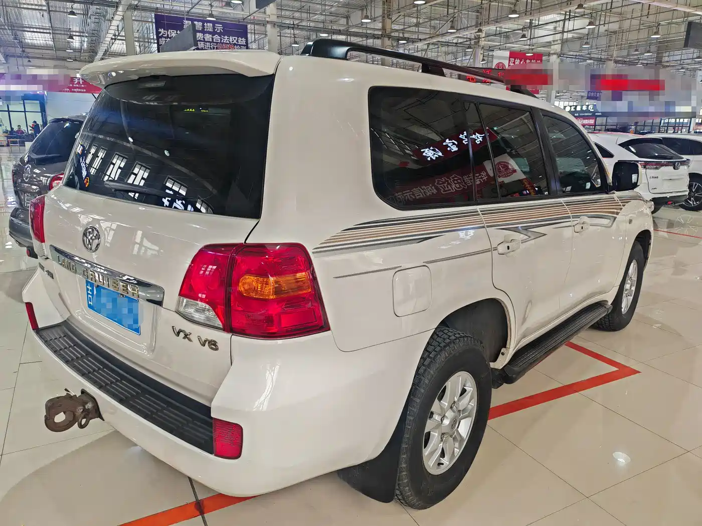 Toyota Land Cruiser 2010 Model 4.0L Automatic VX фото 6