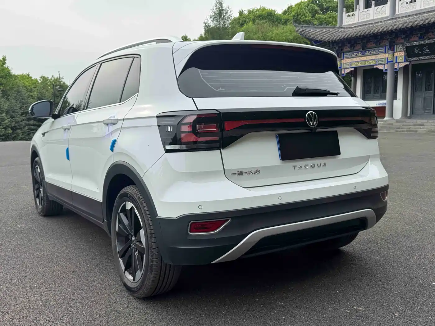 Volkswagen Tanying 2021 1.5L Automatic Smart Connect Edition фото 4