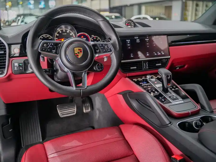 Porsche Cayenne 2020 Cayenne S 2.9T фото 18