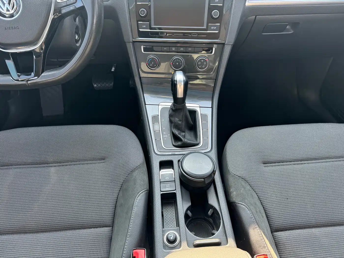 Volkswagen Golf 2018 230TSI Automatic Comfort фото 11