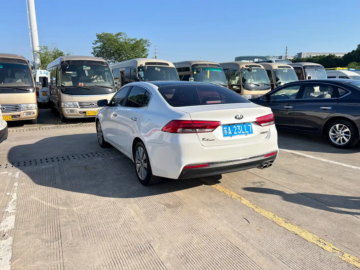 Kia K4 2015 1.8L Automatic DLX Special фото 20