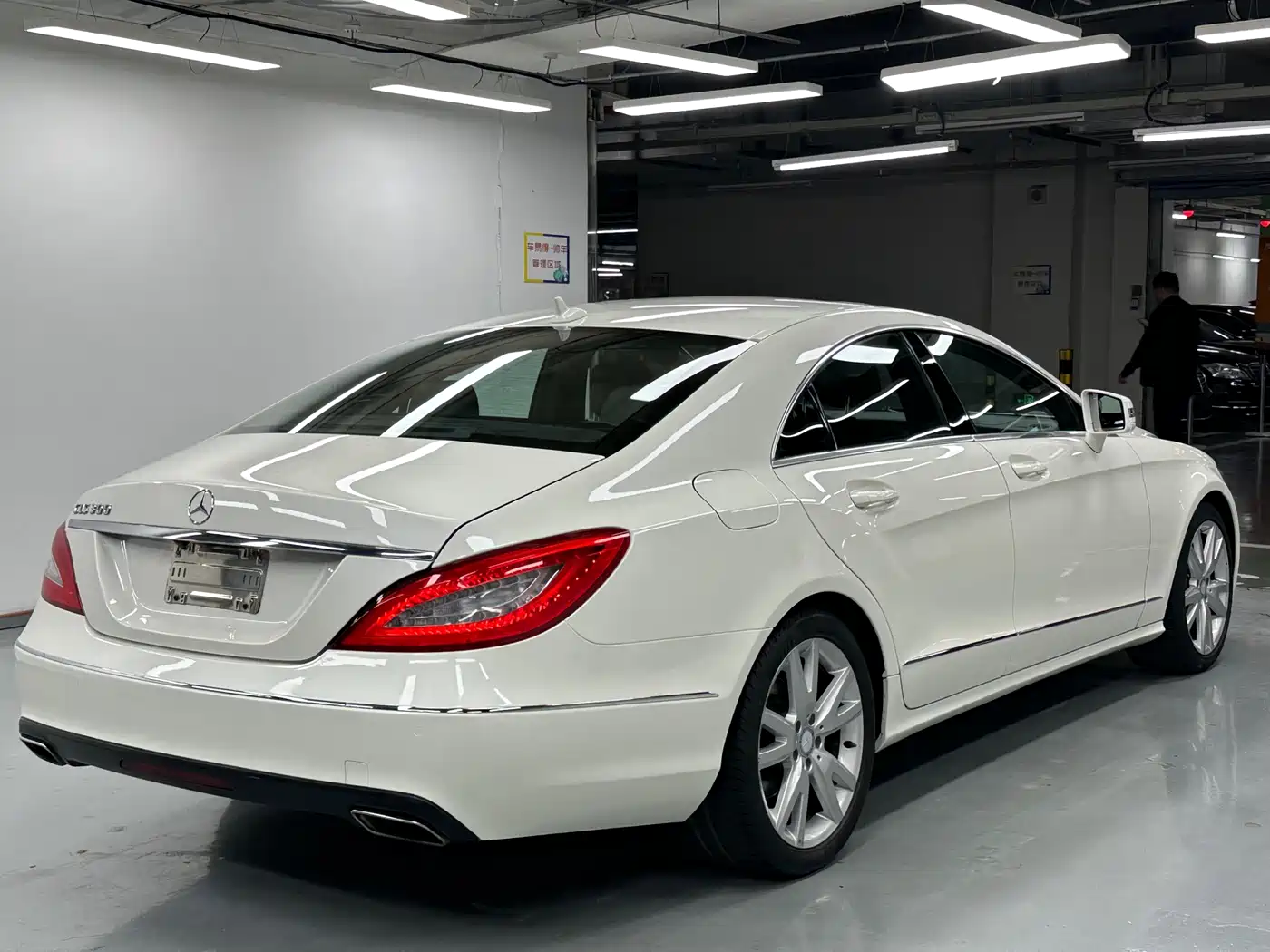 Mercedes-Benz CLS 2012 CLS 300 CGI фото 5