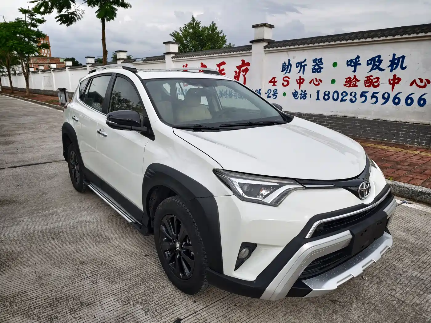 Toyota RAV4 Rongfang 2019 2.0L CVT 2WD Style X Limited Edition China VI фото 3