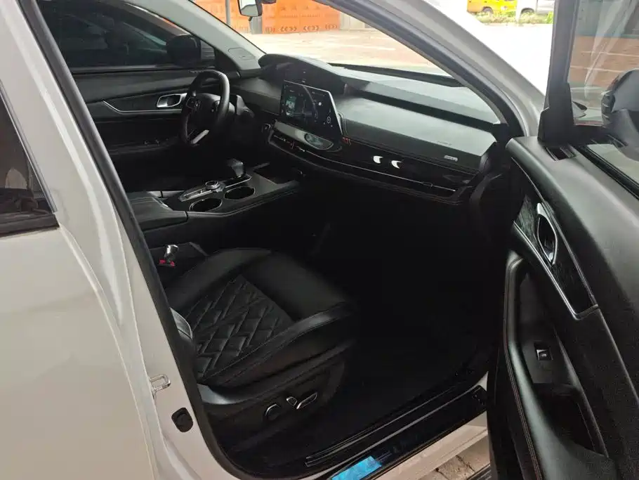 Changan UNI-K 2021 2021 2.0T Premium