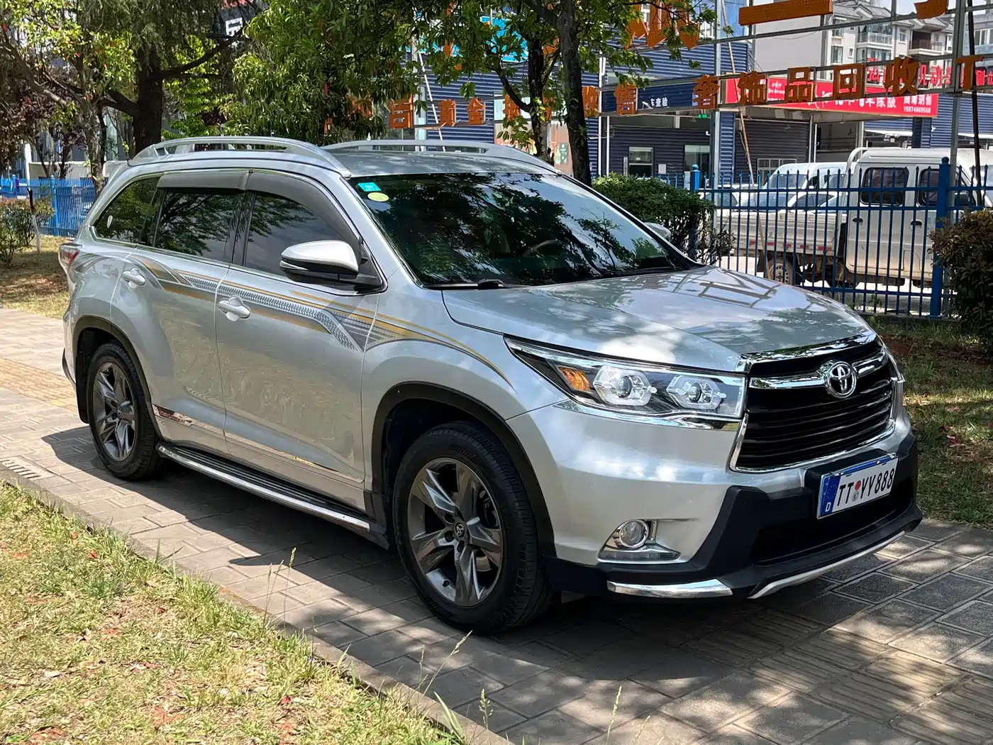 Toyota Highlander 2017 2.0T 4WD Elite 7-Seater фото 3