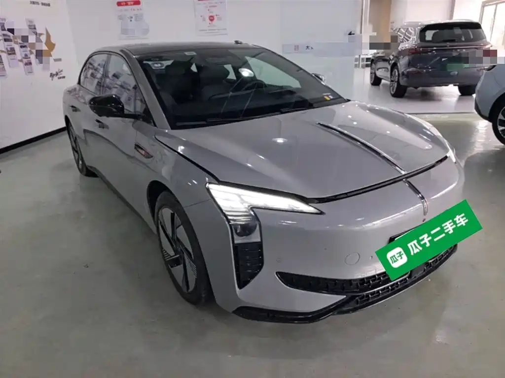 Hongqi EH7 2025 640 AWD Smart Selection Edition фото 4