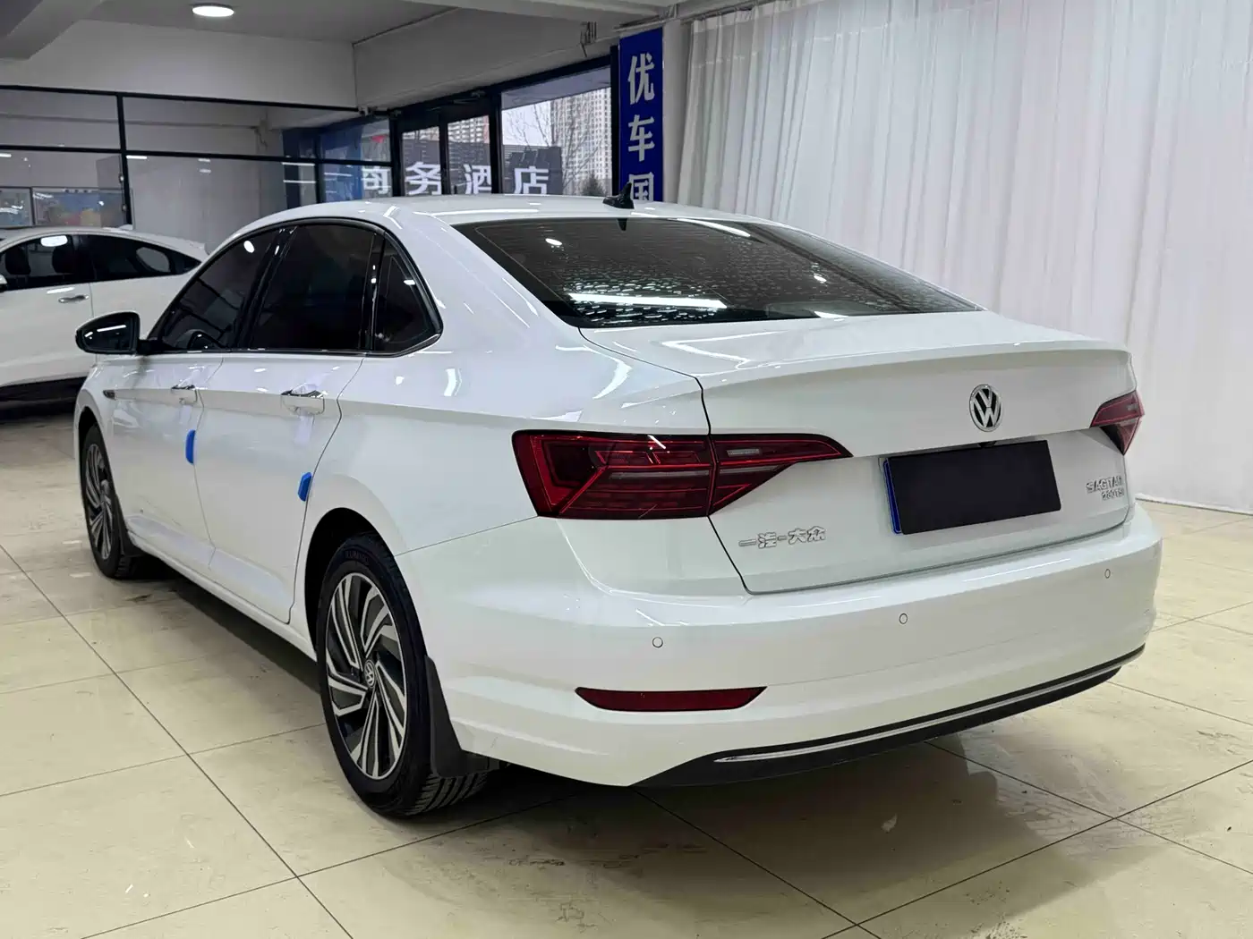 Volkswagen Sagitar 2022 280TSI DSG Surpassing Edition фото 4