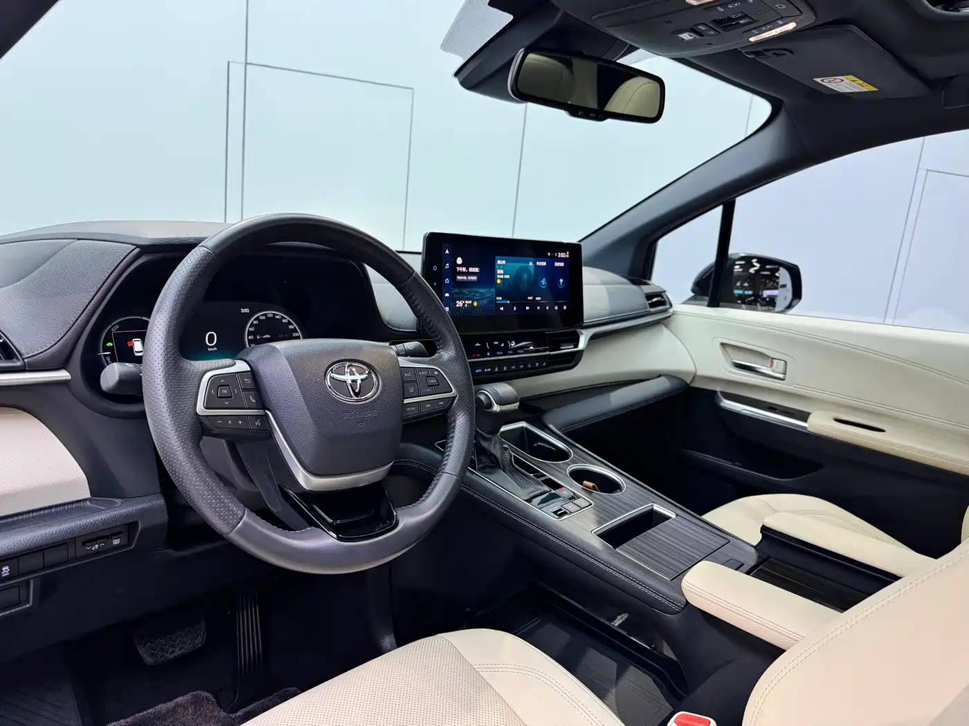 Toyota Sienna 2021 2.5L Hybrid Ultimate Edition фото 8