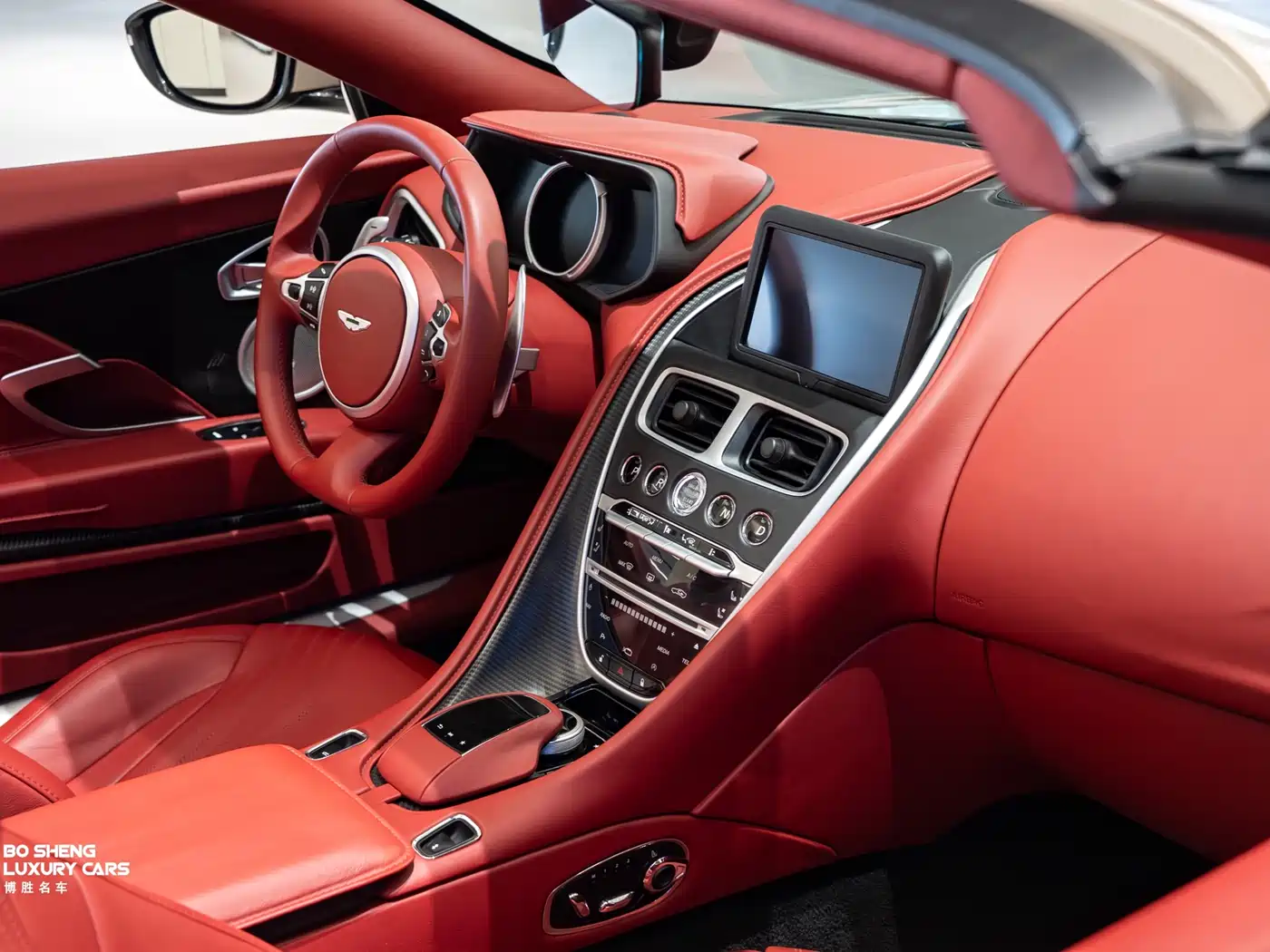 Aston Martin DB11 2019 4.0T V8 Volante фото 21