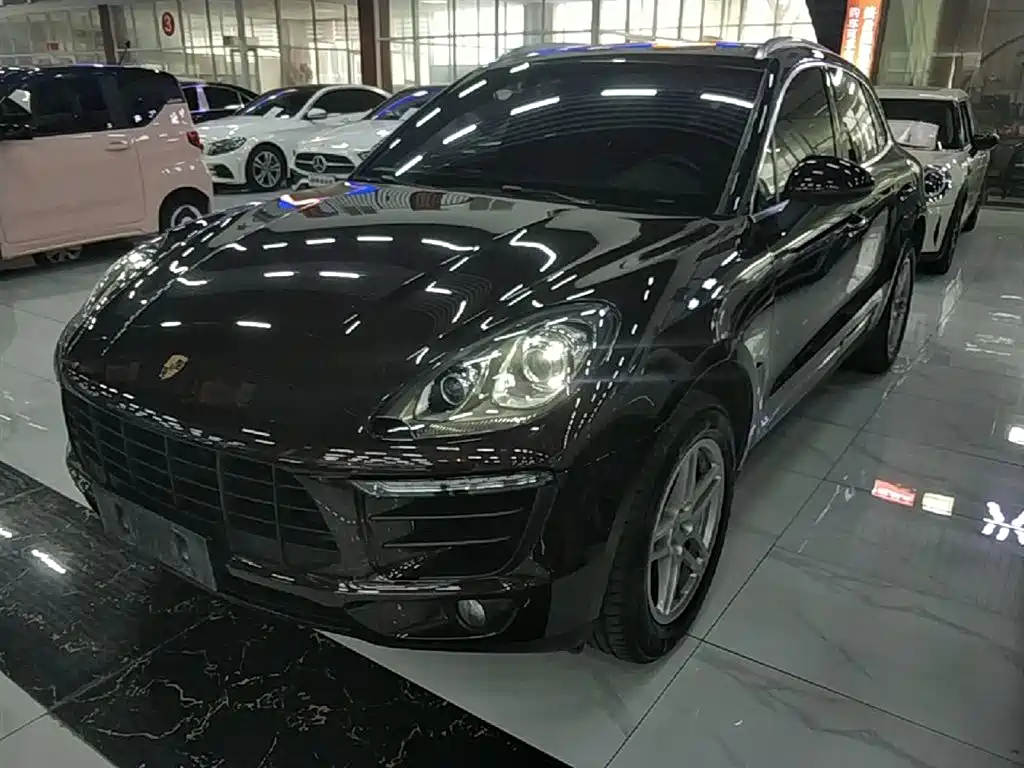 Porsche Macan 2014 Macan 2.0T фото 2