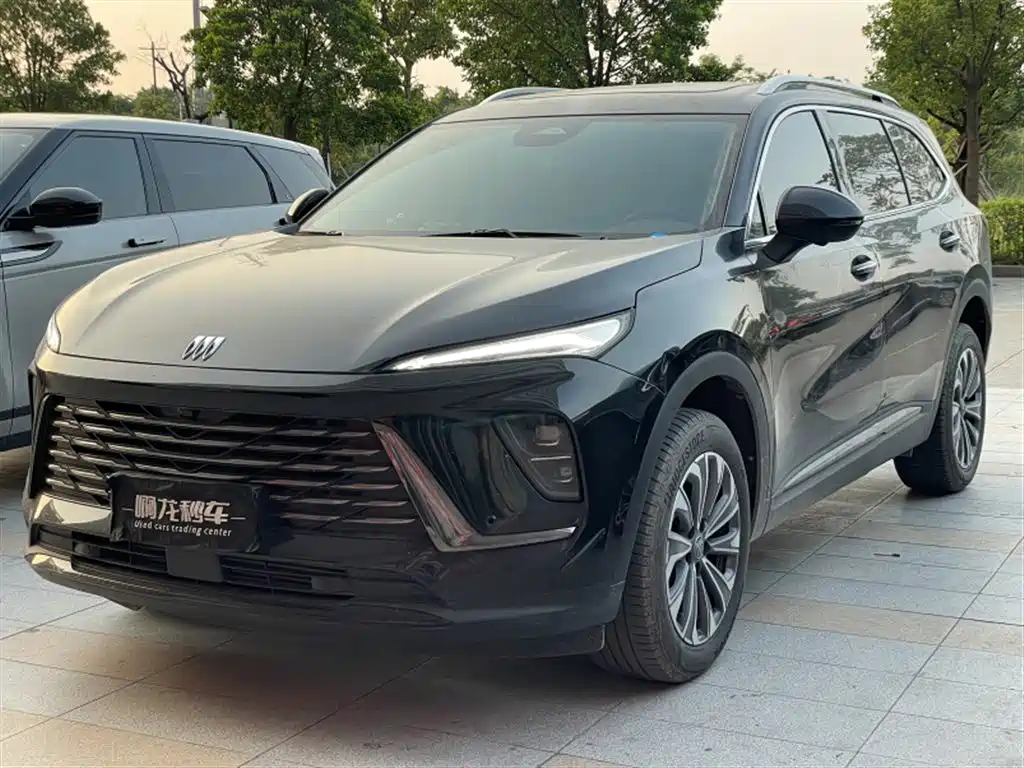 Similar car