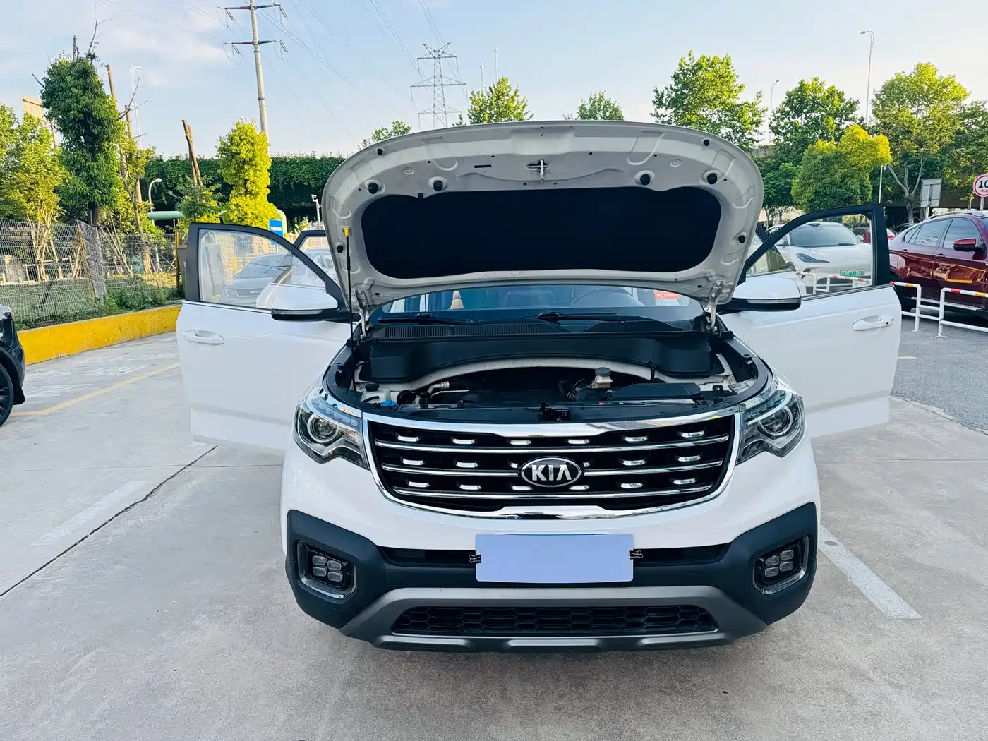 Kia Sportage 2019 2.0L Automatic Smart Luxury Edition фото 11