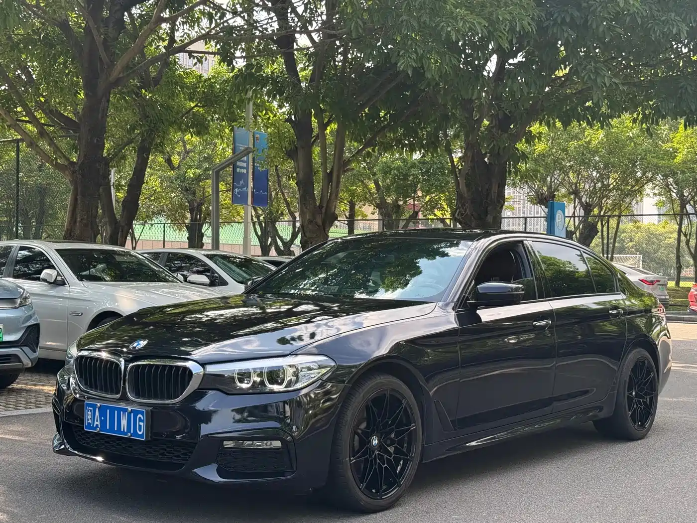 BMW 5 Series 2018 Facelift 530Li Leading M Sport Package