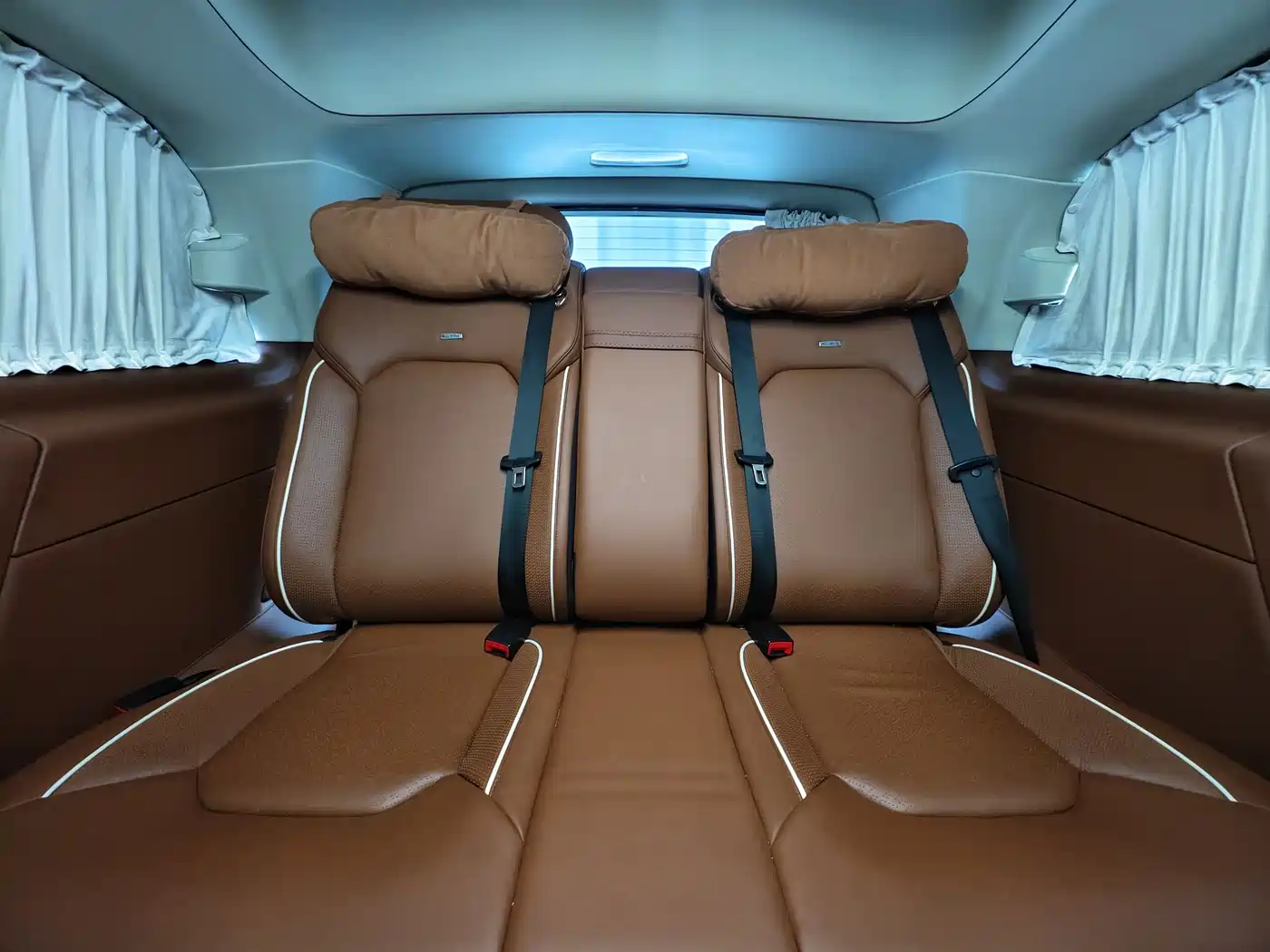 Mercedes-Benz Vito 2021 2.0T Business Edition 7-seater фото 17