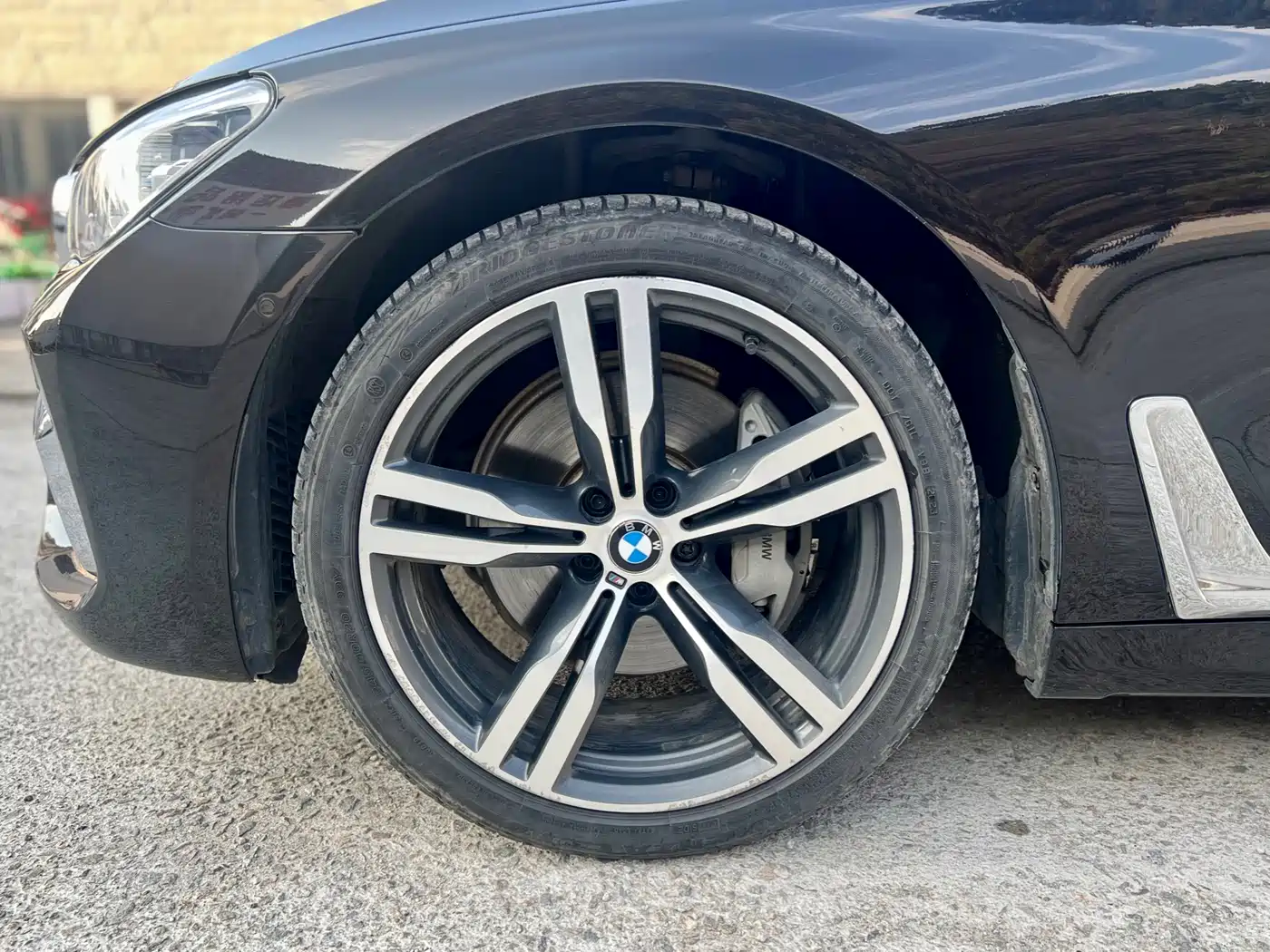 BMW 7 Series 2018 740Li xDrive Premium Type M Sport Package фото 16