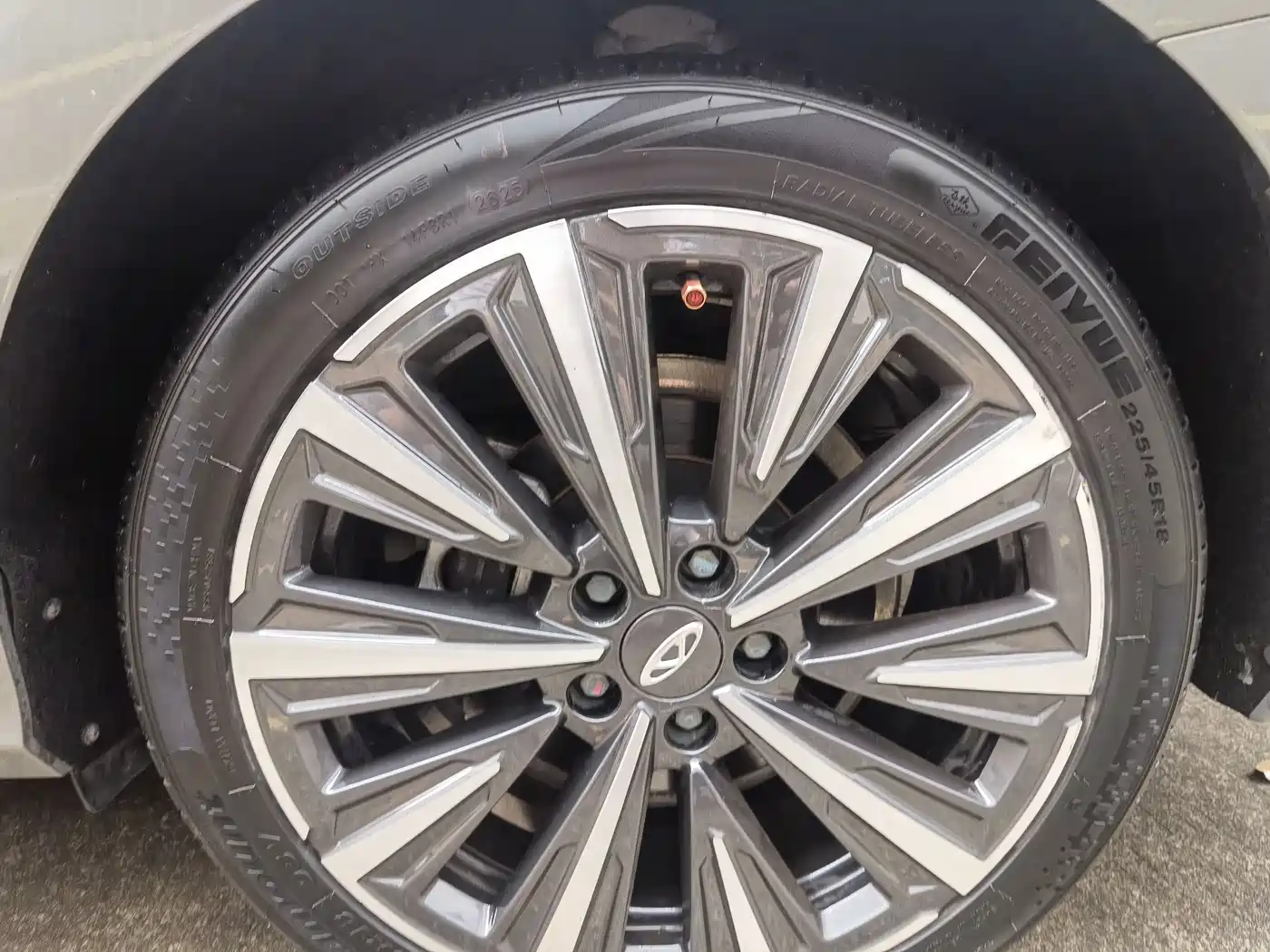 Chery Arrizo 8 2022 1.6T DCT Shang фото 9