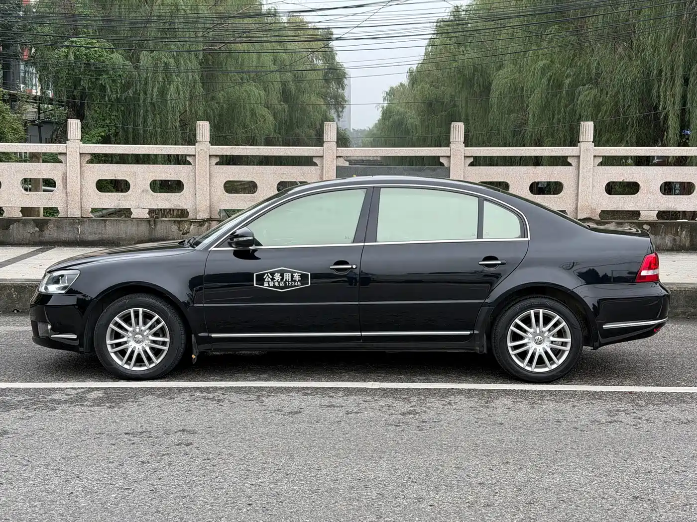 Volkswagen Passat Lingyu 2010 2011 1.8T Automatic Premium